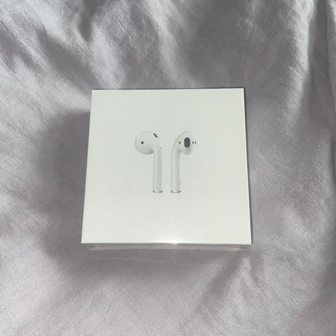 NYE og UÅPNET AirPods 2nd Gen