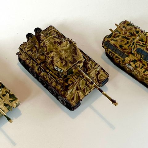 Corgi WW2 - tanks - Panzer IV, Tiger & Panther