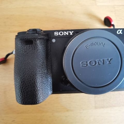 Sony Alpha A6500 selges