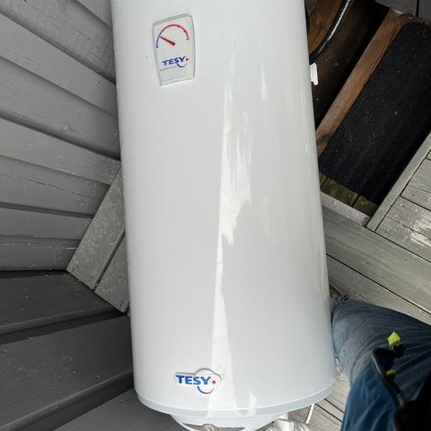 Varmtvannsbereder 50 L hytte modell