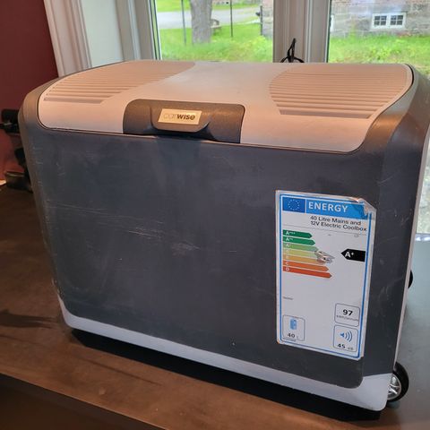 Kjøleboks 40l - 12V/230V