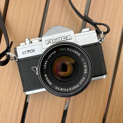 Fujica ST701 + Fujinon EBC 55mm 1:1.8