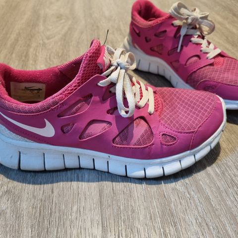 Nike joggesko