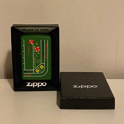 Craps gamble zippo