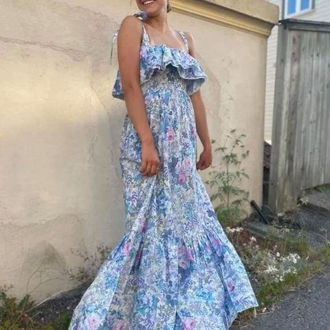 ØNSKES KJØPT! Pia Tjelta Carly dress str S