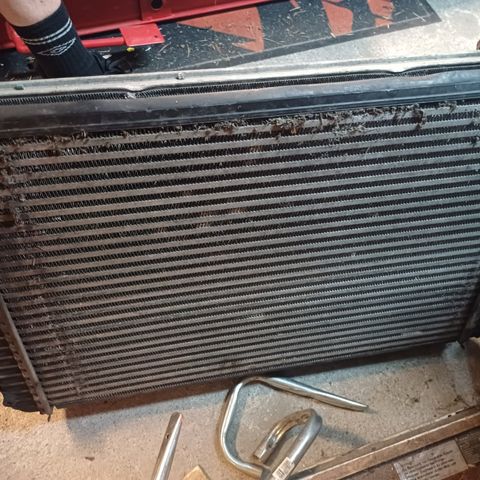 Radiator og intercooler