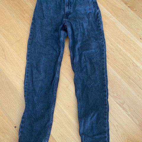 Levis MOM jeans str 27/32