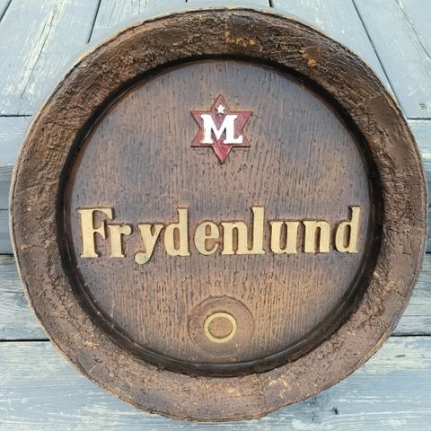 Frydenlund tønnetopp ølskilt