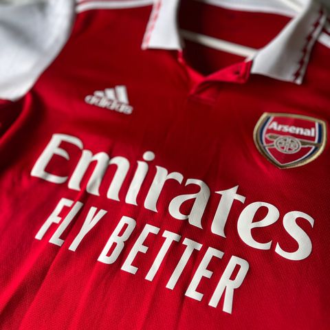 Autentisk Adidas Arsenal Fotballdrakt 2022/2023