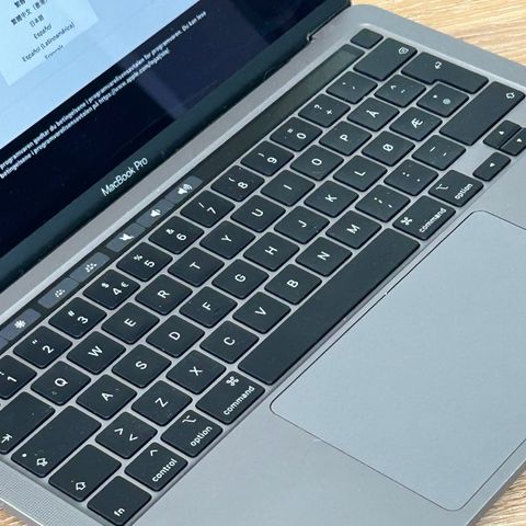 MacBook Pro (2020)