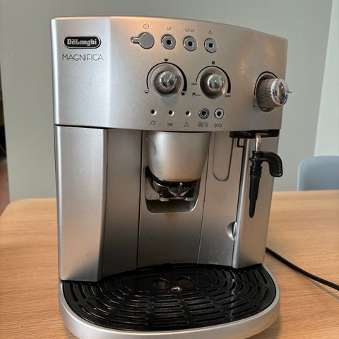 DeLonghi magnifica selges billig (og fort)