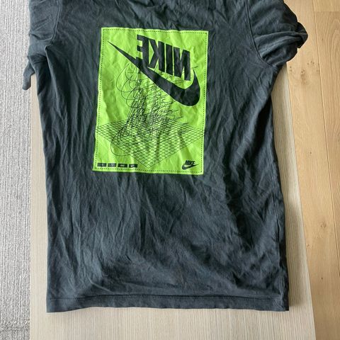 Nike t-skjorte