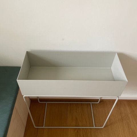 (RESERVERT) Ferm living plant box