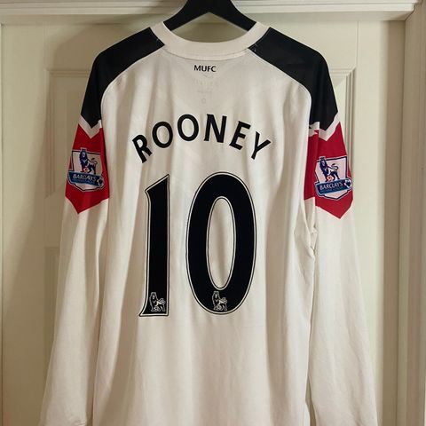 Manchester United bortedrakt 2010/2011 Rooney