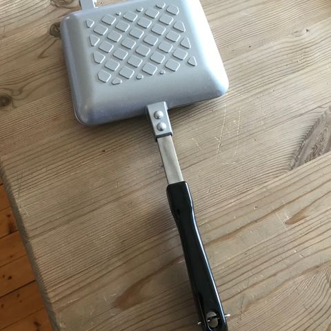 Eagel tur toastjern 250kr. Nytt og ubrukt