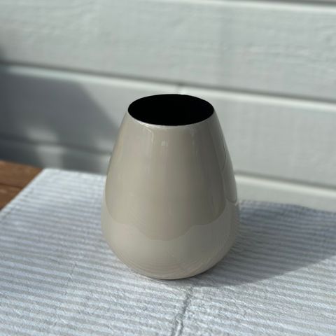 Bolia vase i beige