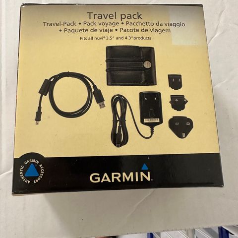 Garmin travel pack