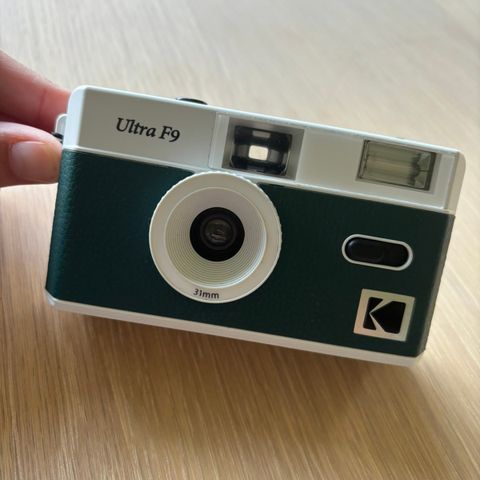 Kamera Kodak Ultra F9 (35mm)