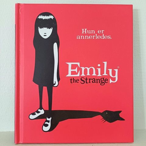 Emily the strange bok