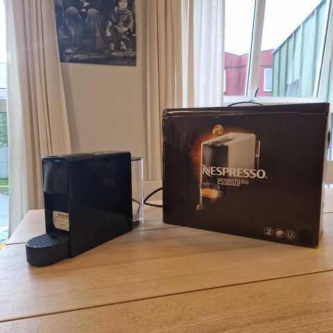 Nespresso Essenza mini