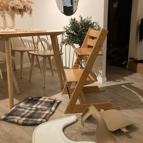 Stokke Tripp trapp stol i natur/eik NY MODELL