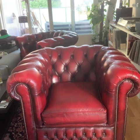 Chesterfield stol - 4 stk (1000 kr pr/stk)