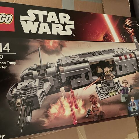 Lego 75140