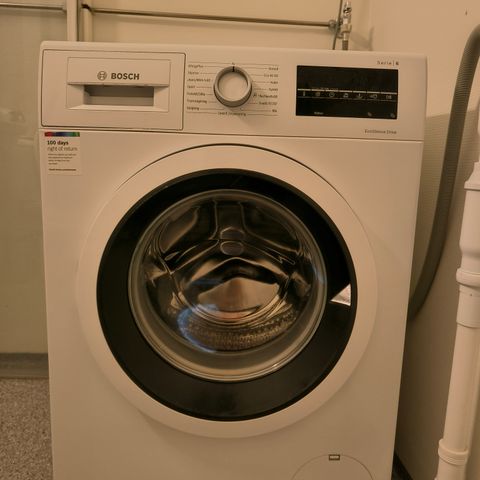 Pent brukt Bosch Serie 6 vaskemaskin til salgs