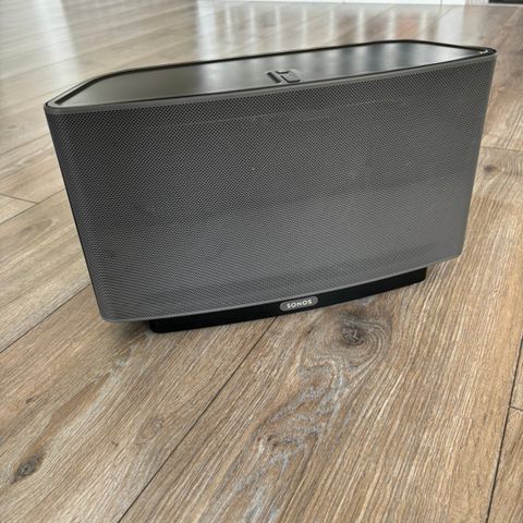 Sonos play 5