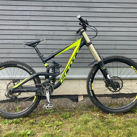 Scott Gambler 720 - Large 2015 Downhill  (Reservert inntil videre)