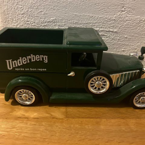 Underberg Modell Bil