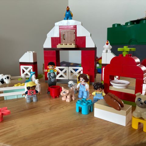 Lego Duplo - Låve, traktor og husdyr