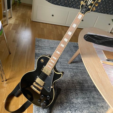 Epiphone Les Paul custom pro ebony.