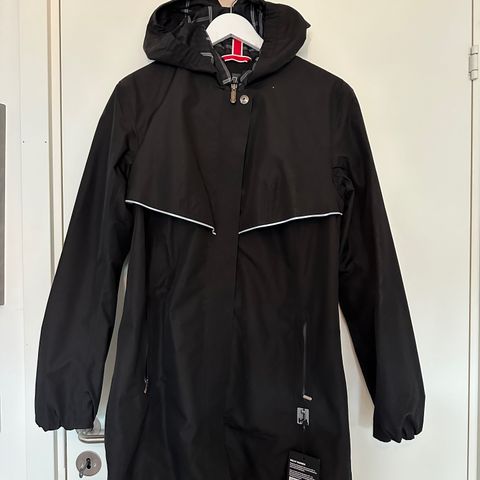 Helly Hansen W Embla regnkåpe / regnjakke - Ny. Dame. Str L. Nypris 3500 kr