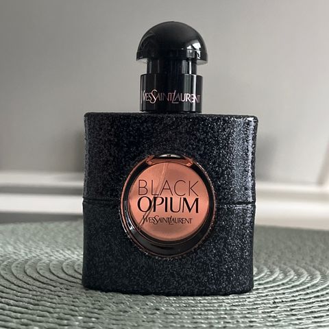 Black Opium edp av YSL 30ml