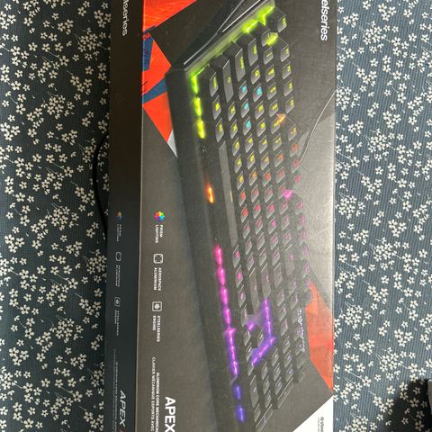 Steelseries apex M750 gaming tastatur