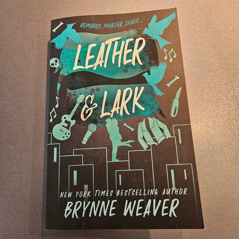 Leather & Lark av Brynne Weaver
