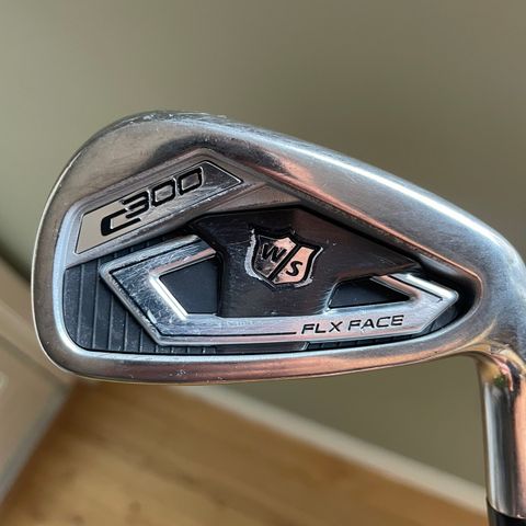 Wilson C300 + wedge + 5 wood