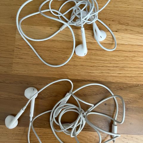 Apple hodetelefoner EarPods