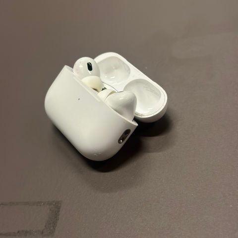 Air Pods Gen 2