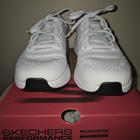 Skechers go run elevate str 37 (38)