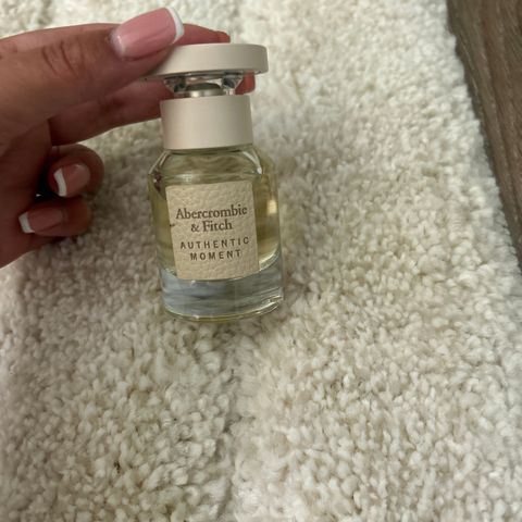 Abercrombie & Fitch- Authentic moment 30 ml