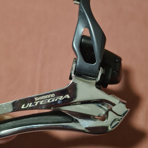 SHIMANO ULTEGRA OG 105 FREMGIR