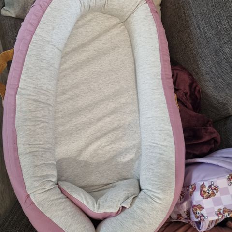 Voksi babynest