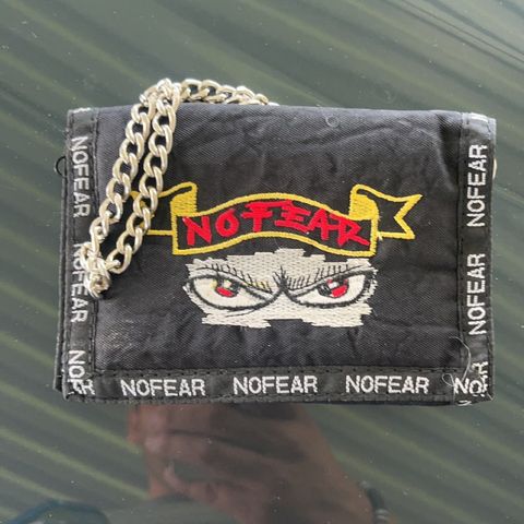 Lommebok fra 90-tallet «No Fear»