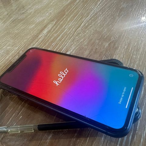 iPhone 11 128GB Black with Cover