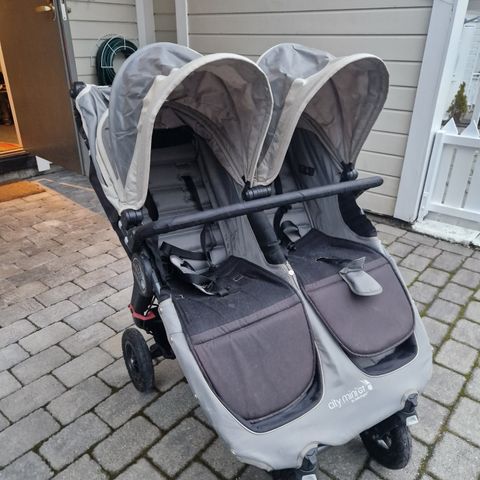 Baby jogger mini gt double tvilling-/søskenvogn