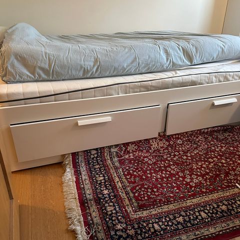 IKEA BRIMNES Dagseng med 2 skuffer, hvit, 80x200 cm