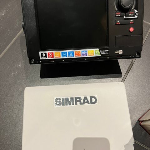 Simrad NSS7 ubrukt.