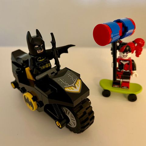 Lego Batman mot Harley Quinn 76220